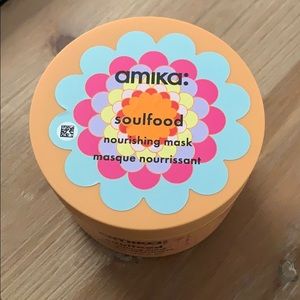 Amika: Hair mask